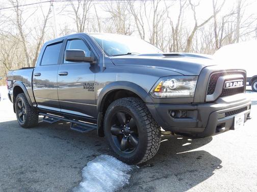 2019 RAM 1500 Classic Warlock Crew Cab 4x4 5'7' Box