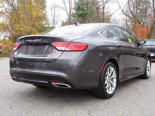 2016 Chrysler 200 C