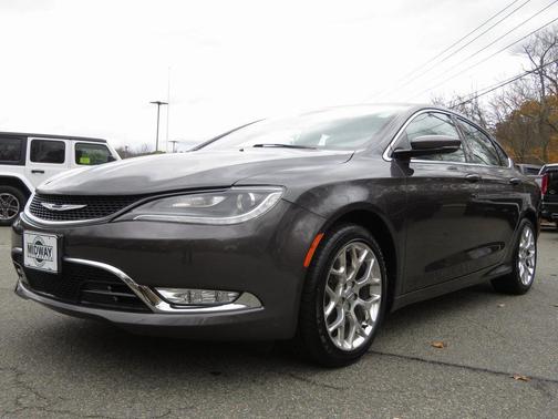 2016 Chrysler 200 C