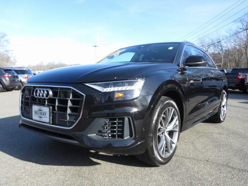 2022 Audi Q8 55 Prestige