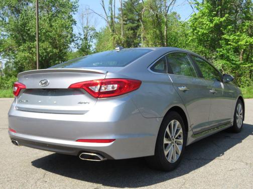 Shale Gray Metallic 2017 Hyundai SONATA Sport