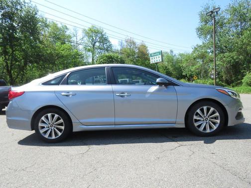 Shale Gray Metallic 2017 Hyundai SONATA Sport