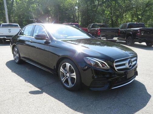 2017 Mercedes-Benz E-Class 4MATIC