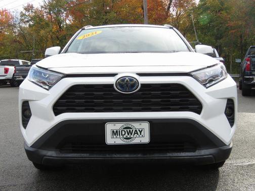 2021 Toyota RAV4 Hybrid XLE