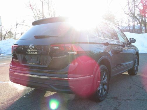 2022 Volkswagen Tiguan 2.0T SE 4MOTION