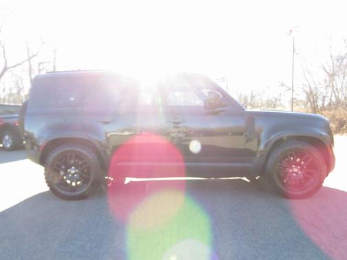 2020 Land Rover Defender 110 S