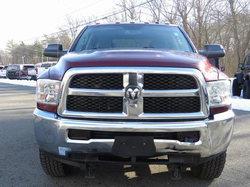 2018 RAM 2500 Tradesman Crew Cab 4x4 6'4' Box