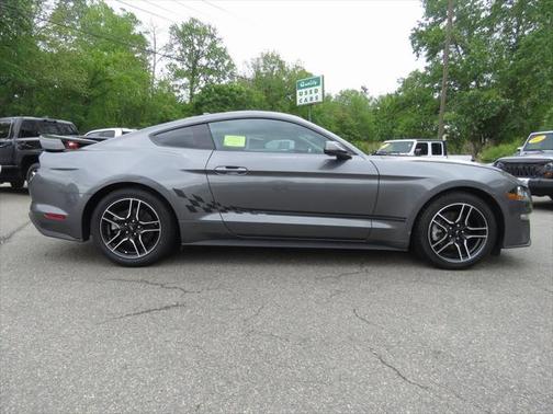 2022 Ford Mustang EcoBoost Premium