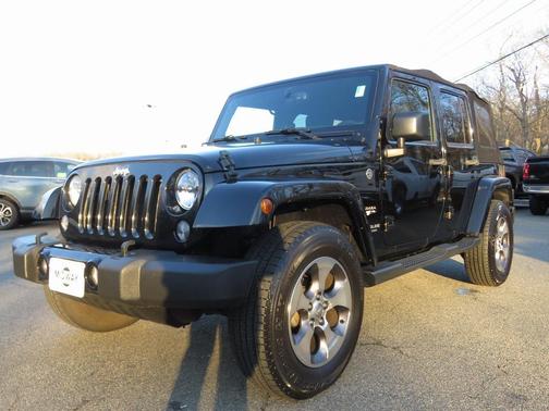 2016 Jeep Wrangler Unlimited Sahara