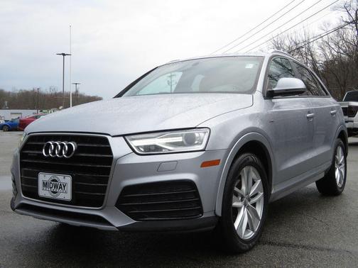 Silver Metallic 2018 Audi Q3 2.0T Premium
