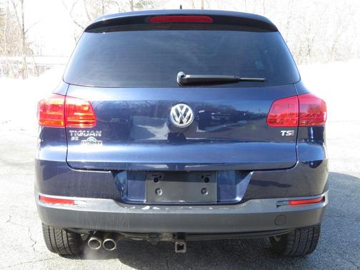 2016 Volkswagen Tiguan SE