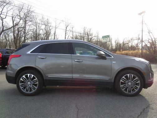 2018 Cadillac XT5 Premium Luxury