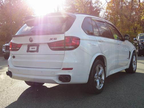 2015 BMW X5 xDrive50i