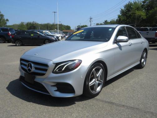 2017 Mercedes-Benz E-Class 4MATIC