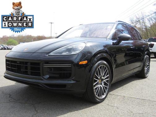 1 2021 Porsche Cayenne Turbo