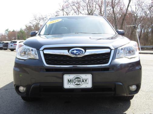Dark Gray Metallic 2016 Subaru Forester 2.5i Limited