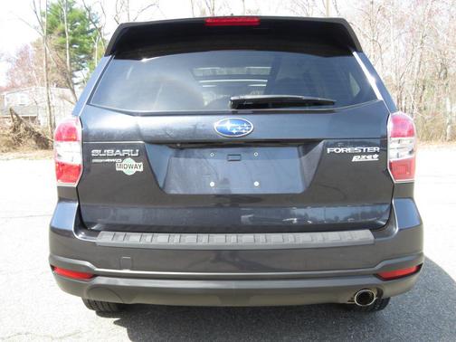 Dark Gray Metallic 2016 Subaru Forester 2.5i Limited
