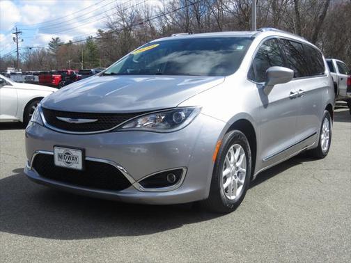 2020 Chrysler Pacifica Touring L