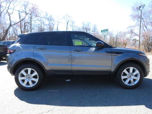 Corris Grey Metallic 2017 Land Rover Range Rover Evoque SE Premium