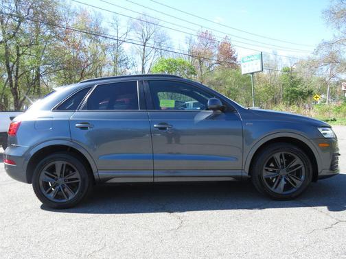 6 2018 Audi Q3 2.0T Premium