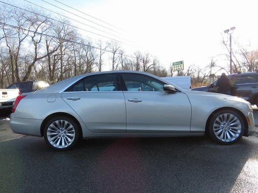 2014 Cadillac CTS 2.0L Turbo Luxury