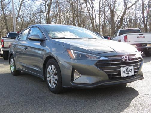 2019 Hyundai ELANTRA SE