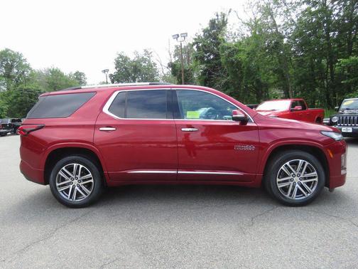 2022 Chevrolet Traverse High Country