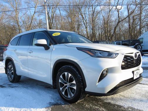 2020 Toyota Highlander XLE