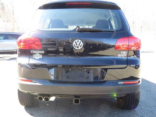 2017 Volkswagen Tiguan Limited 2.0T