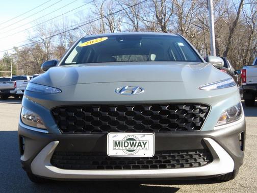 2022 Hyundai KONA SE