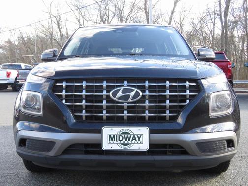 2020 Hyundai VENUE SEL