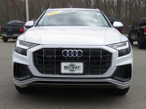 2023 Audi Q8 55 Premium Plus