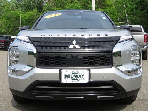 11 2023 Mitsubishi Outlander SEL S-AWC