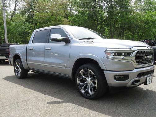 Billet Silver Metallic Clearcoat 2023 RAM 1500 Limited