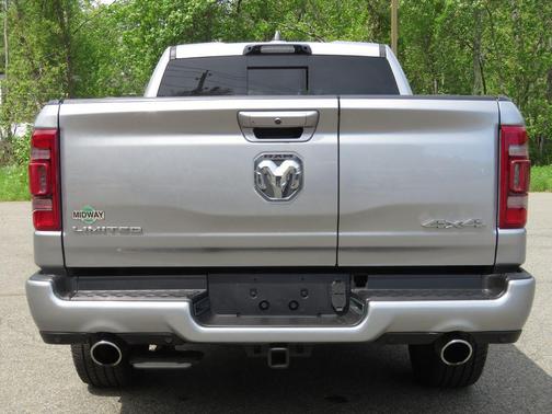Billet Silver Metallic Clearcoat 2023 RAM 1500 Limited