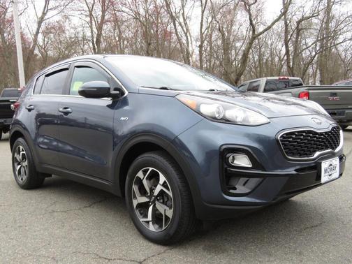 Pacific Blue 2021 Kia Sportage LX