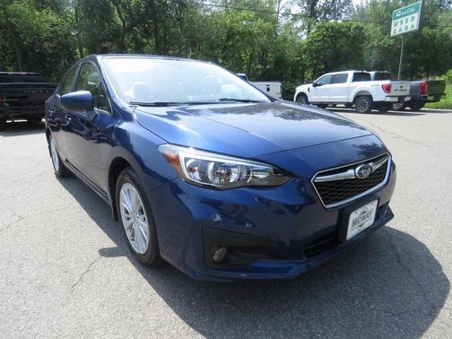 2018 Subaru Impreza 2.0i Premium