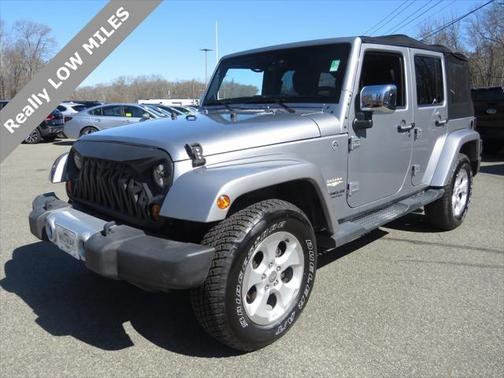 2013 Jeep Wrangler Unlimited Sahara