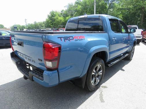 2019 Toyota Tacoma TRD Sport