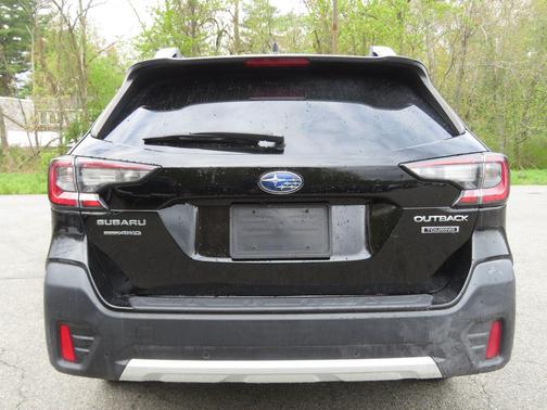 Crystal Black Silica 2020 Subaru Outback Touring