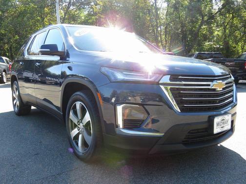 2022 Chevrolet Traverse LT Leather