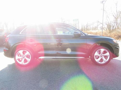 2021 Audi Q5 45 Premium Plus