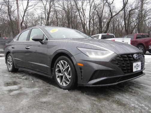 2023 Hyundai SONATA SEL