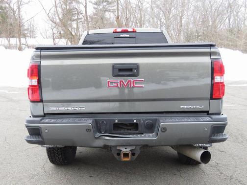 2017 GMC Sierra 3500 Denali
