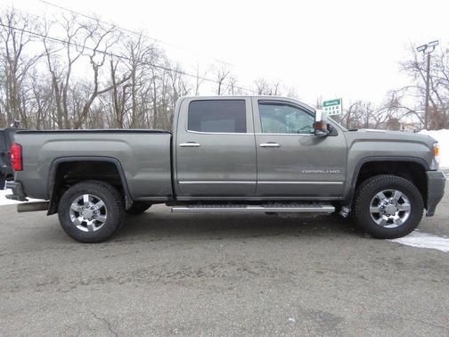 2017 GMC Sierra 3500 Denali
