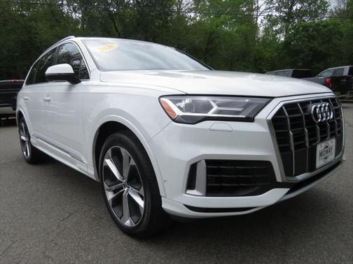 2020 Audi Q7 55 Premium Plus