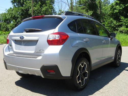 Ice Silver Metallic 2015 Subaru XV Crosstrek 2.0i Premium