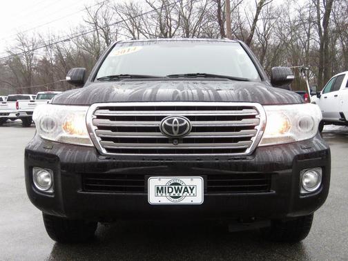 2014 Toyota Land Cruiser Base