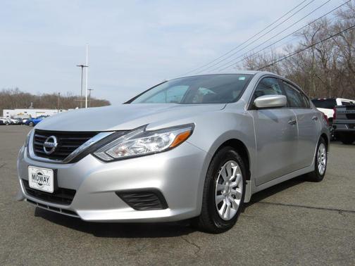 Brilliant Silver Metallic 2017 Nissan Altima 2.5 S