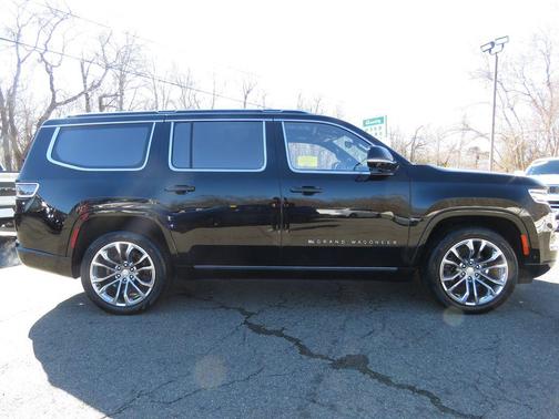 2023 Jeep Grand Wagoneer Series II 4x4